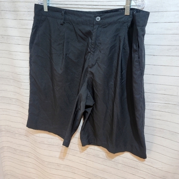 ADIDAS CLIMATE GOLF BLACK SHORTS, SZ 40 - Picture 2 of 12
